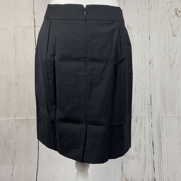 5 for $20 J. Crew skirt - Picture 3 of 7